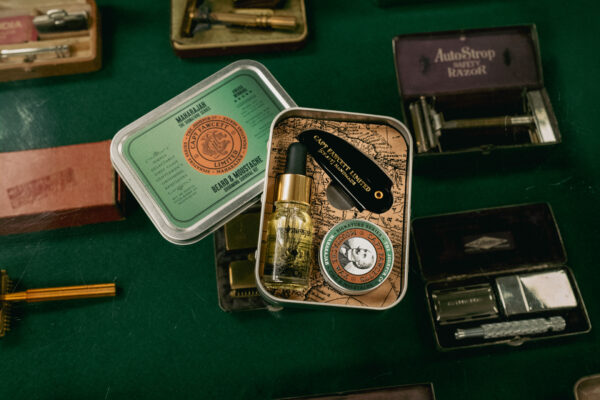 Maharajah Grooming Survival Kit